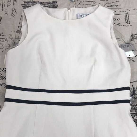 Kasper Petite Contrast-Trim Sheath Dress - Picture 4 of 7